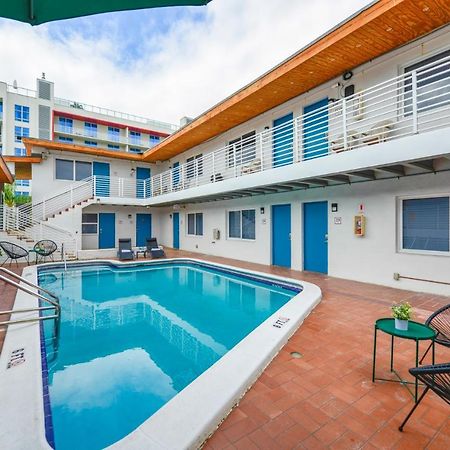 هوليوود Cozy 1 Bedroom With Pool Steps From The Beach #41 المظهر الخارجي الصورة