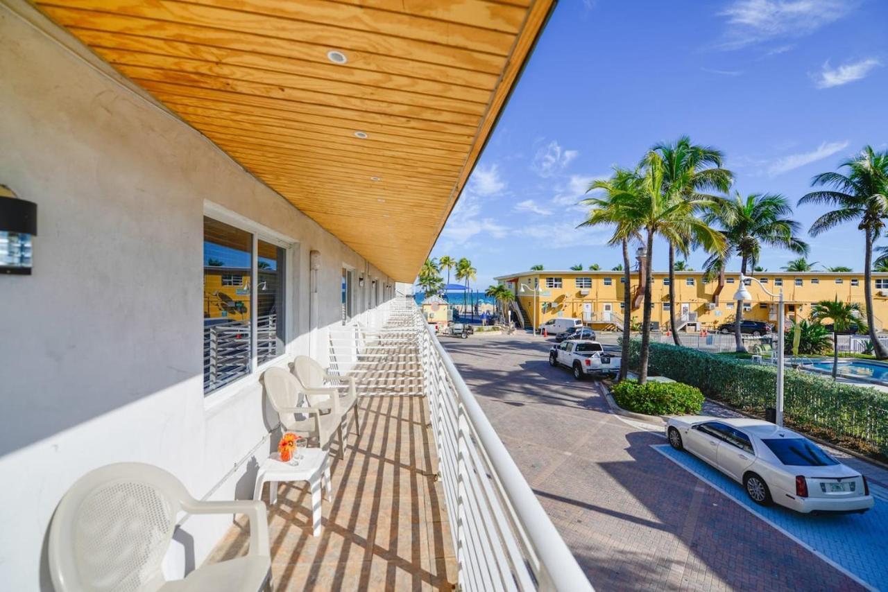 هوليوود Cozy 1 Bedroom With Pool Steps From The Beach #41 المظهر الخارجي الصورة