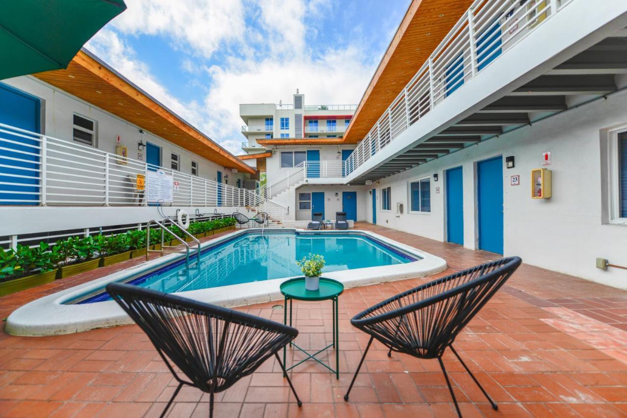 هوليوود Cozy 1 Bedroom With Pool Steps From The Beach #41 المظهر الخارجي الصورة